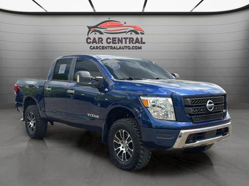 Used 2021 Nissan Titan SV w/ Accessory Utility Package AWD/4WD image 7