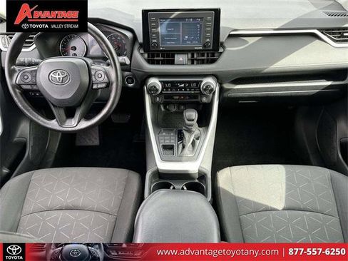 Certified 2021 Toyota RAV4 XLE image 19