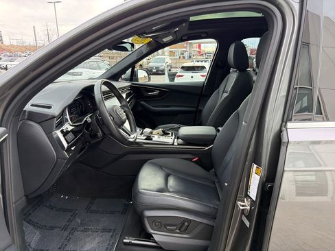Used 2023 Audi Q7 2.0T Premium Plus w/ Premium Plus Package image 9