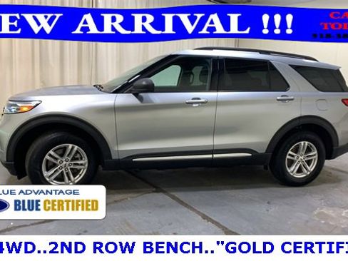Used 2022 Ford Explorer XLT image 7