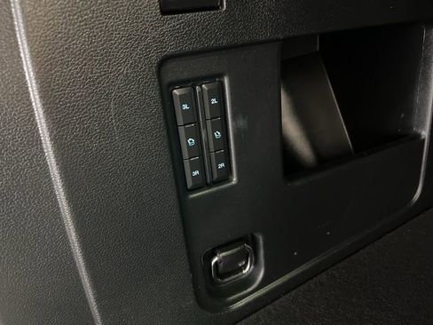 Used 2021 Ford Expedition XLT image 33