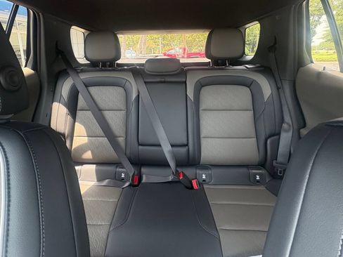 New 2027 Chevrolet Equinox LT w/ Convenience Package II AWD/4WD image 13