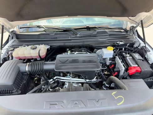 Used 2023 RAM 1500 Big Horn AWD/4WD image 32