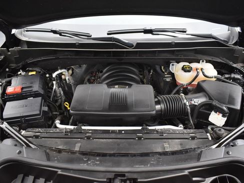 Certified 2024 Cadillac Escalade ESV Premium Luxury w/ Performance Package image 9