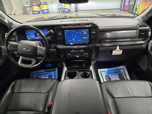 Used 2023 Ford F350 Lariat image 42