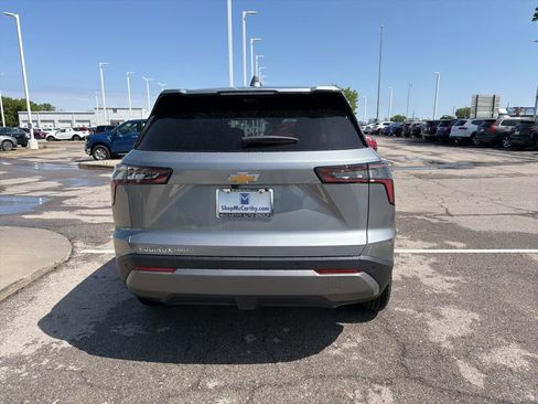 New 2026 Chevrolet Equinox LT w/ Safety and Technology Package AWD/4WD image 4