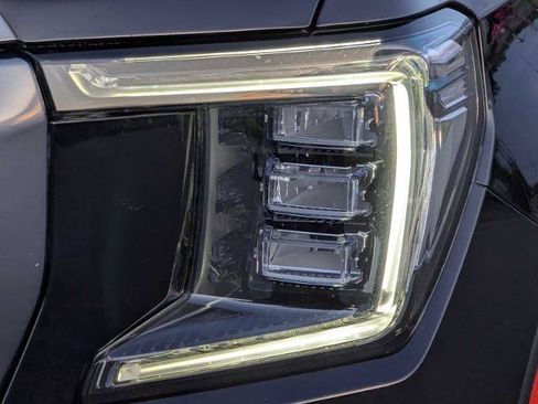 Used 2023 GMC Yukon AT4 w/ Max Trailering Package AWD/4WD image 10