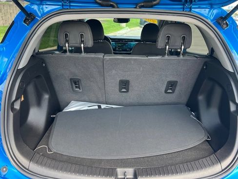 Used 2022 Chevrolet Bolt LT FWD image 22