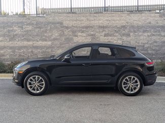 Certified 2025 Porsche Macan AWD/4WD video 2