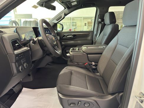 New 2026 Chevrolet Tahoe LS image 5