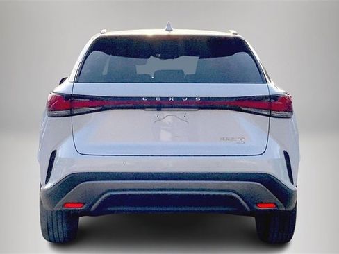 Used 2024 Lexus RX 350 AWD image 4