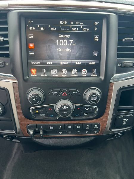 Used 2017 RAM 3500 Laramie w/ Snow Chief Group AWD/4WD image 27