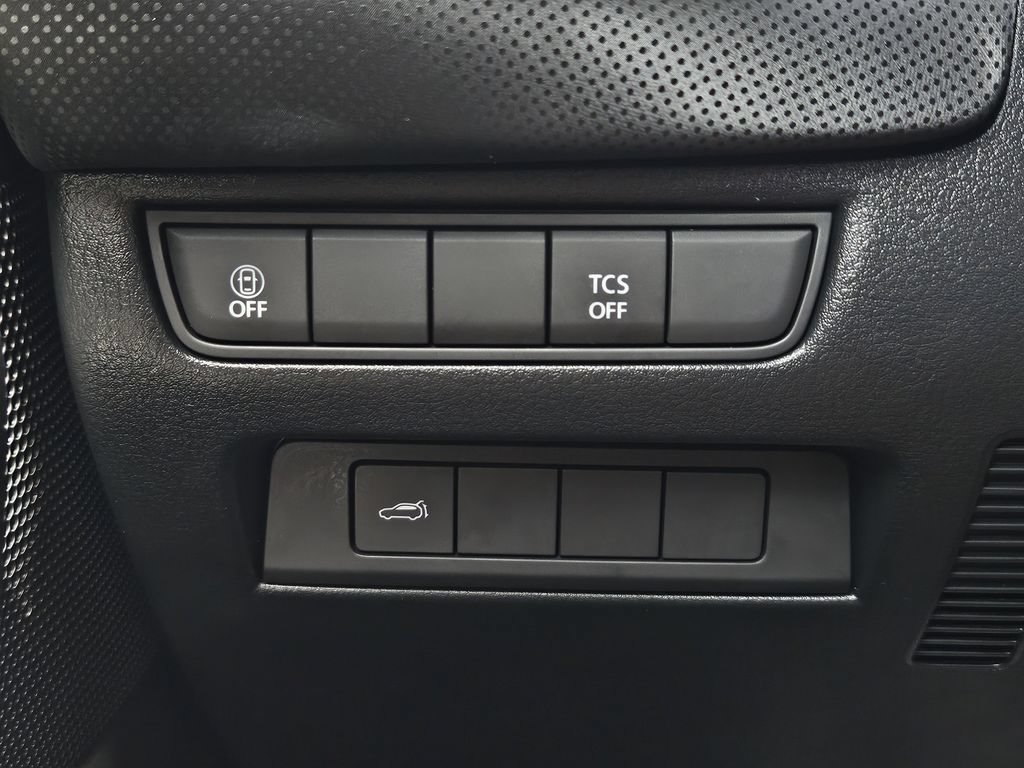 Used 2024 MAZDA CX-50 AWD 2.5 S w/ Premium Package image 31