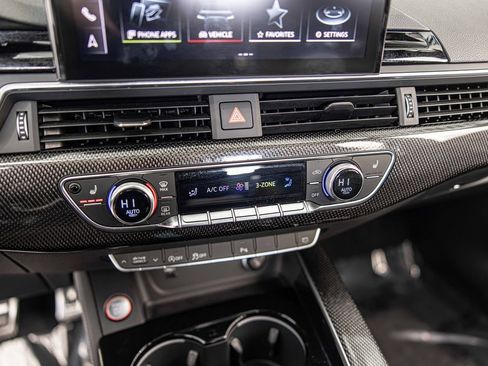 Used 2024 Audi S5 Premium Plus image 28