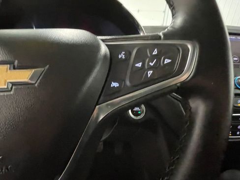 Used 2023 Chevrolet Equinox LT AWD/4WD image 37