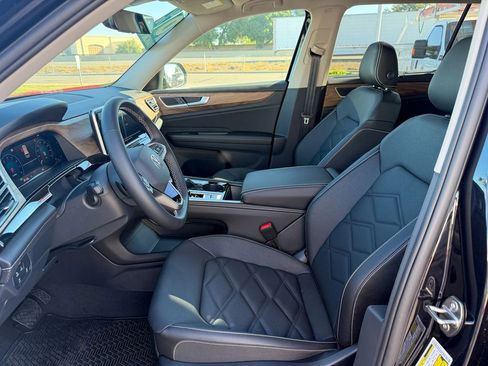 New 2026 Volkswagen Atlas SE AWD/4WD image 13