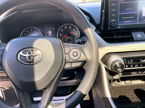 Used 2021 Toyota RAV4 XLE w/ Convenience Package image 20