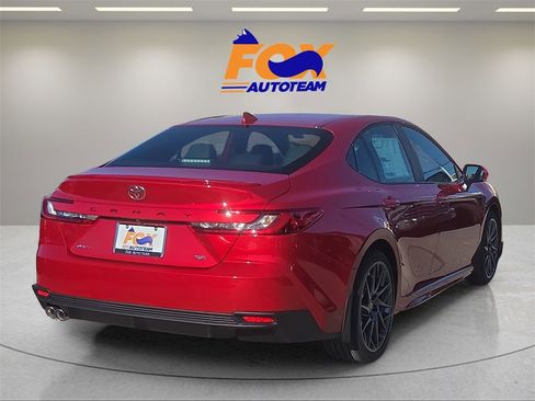 New 2026 Toyota Camry SE image 5