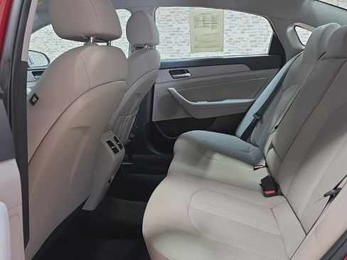 Used 2019 Hyundai Sonata SEL image 10