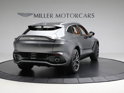 Used 2024 Aston Martin DBX AWD/4WD image 6