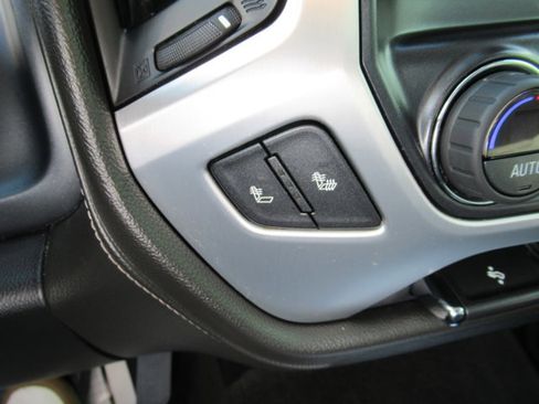 Used 2017 GMC Sierra 1500 SLE w/ SLE Value Package image 29