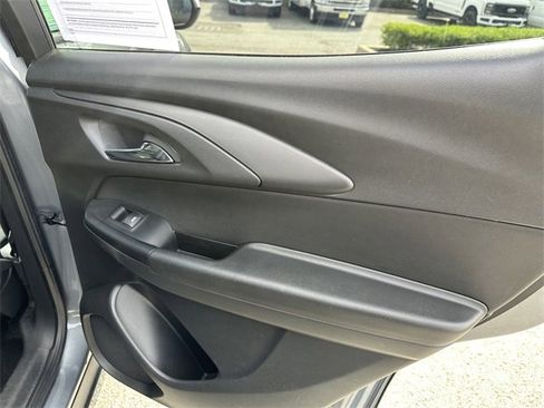 Used 2022 Chevrolet TrailBlazer ACTIV w/ Sun and Liftgate Package image 38