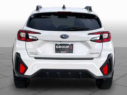 Used 2024 Subaru Crosstrek 2.0i Premium AWD/4WD image 5