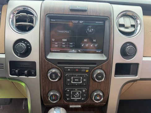 Used 2014 Ford F150 Lariat w/ Equipment Group 502A Luxury image 26