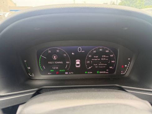 Used 2025 Honda Accord Sport image 16