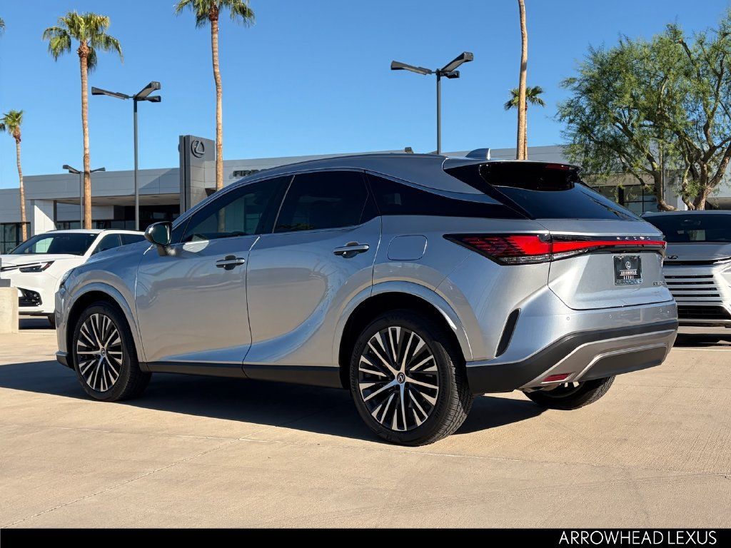 Used 2023 Lexus RX 350 Premium Plus w/ Accessory Package (Z1) FWD image 4
