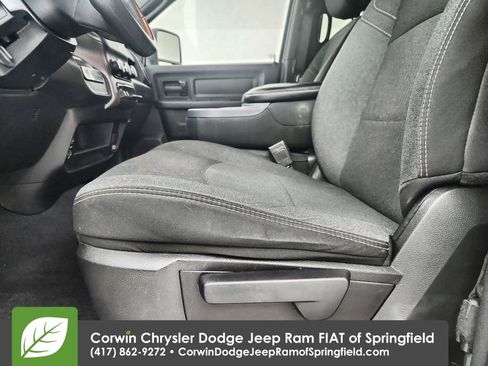 Used 2024 RAM 2500 Tradesman w/ Chrome Appearance Group image 20