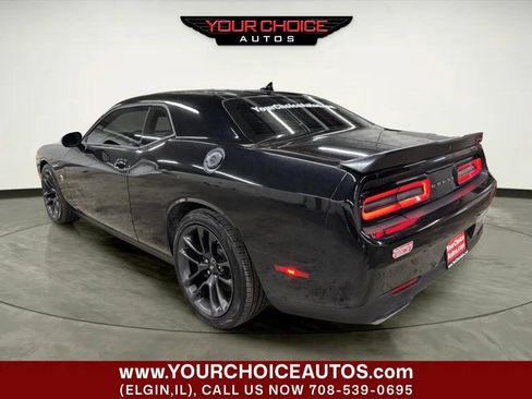 Used 2023 Dodge Challenger R/T Scat Pack RWD image 3