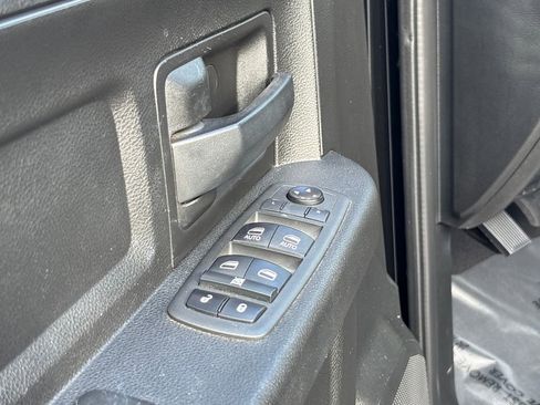 Used 2020 RAM 3500 Tradesman image 21