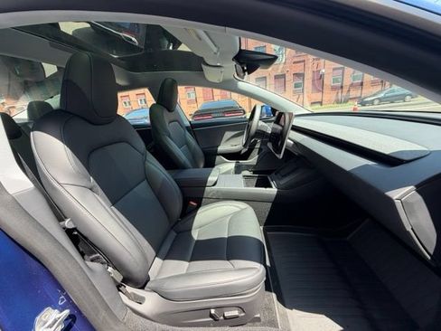 Used 2025 Tesla Model 3 RWD image 12
