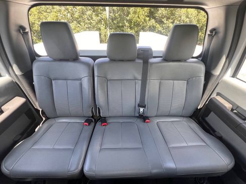 Used 2016 Ford F250 XL w/ Power Equipment Group RWD image 32