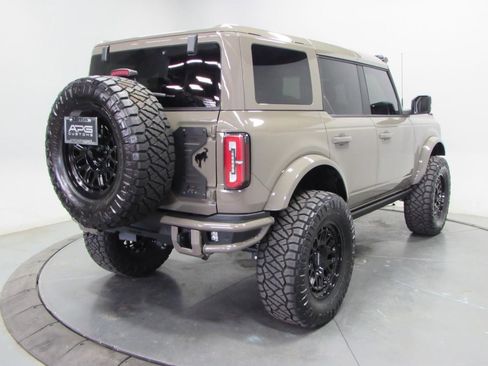 New 2025 Ford Bronco Outer Banks AWD/4WD image 7