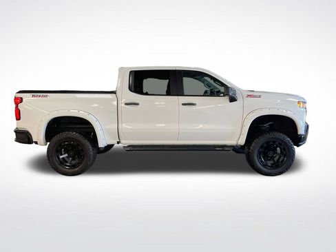 Used 2019 Chevrolet Silverado 1500 Custom Trail Boss w/ Custom Convenience Package AWD/4WD image 7