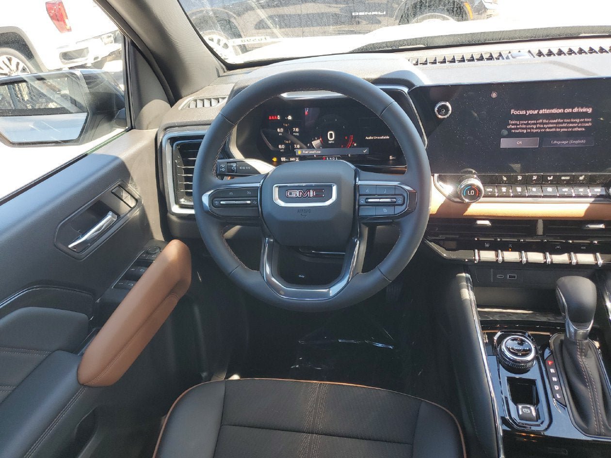 New 2026 GMC Canyon AT4 AWD/4WD image 13