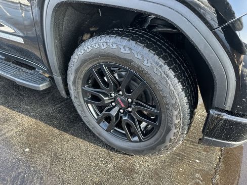 Certified 2024 GMC Sierra 1500 Elevation w/ Elevation Premium Package image 10