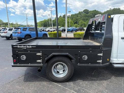 Used 2013 RAM 3500 Tradesman w/ Chrome Appearance Group AWD/4WD image 5