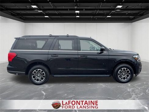 Used 2024 Ford Expedition Max XLT image 6