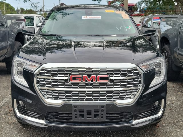 Certified 2024 GMC Terrain Denali w/ Denali Premium Package AWD/4WD image 3