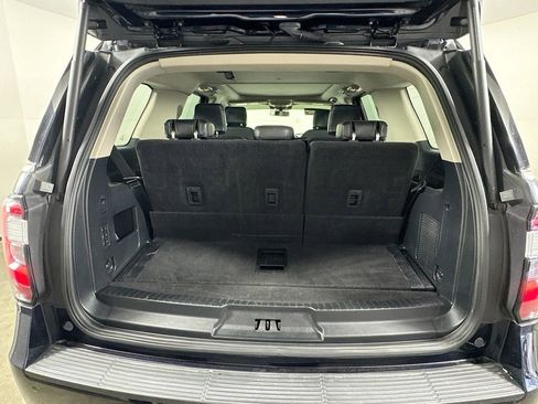 Used 2021 Ford Expedition Platinum image 28