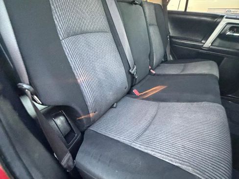 Used 2015 Toyota 4Runner SR5 image 44