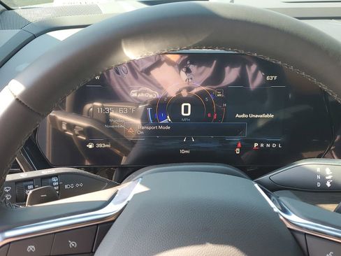 New 2026 Chevrolet Suburban LS image 29