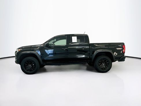 Used 2024 Chevrolet Colorado Trail Boss w/ Advanced Trailering Package AWD/4WD image 4
