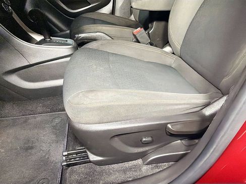 Used 2021 Chevrolet Trax LS w/ Tint and Cruise Package FWD image 18