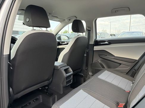 New 2026 Volkswagen Taos S FWD image 12