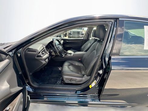Used 2021 Toyota Camry XSE image 10