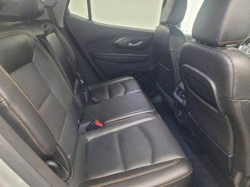 Used 2021 GMC Terrain SLT image 19